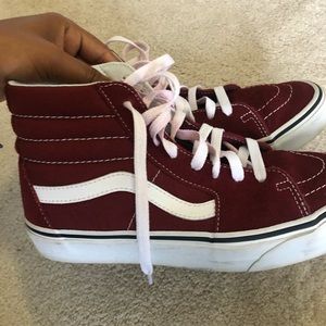 Burgundy / Red High Old Skool Vans